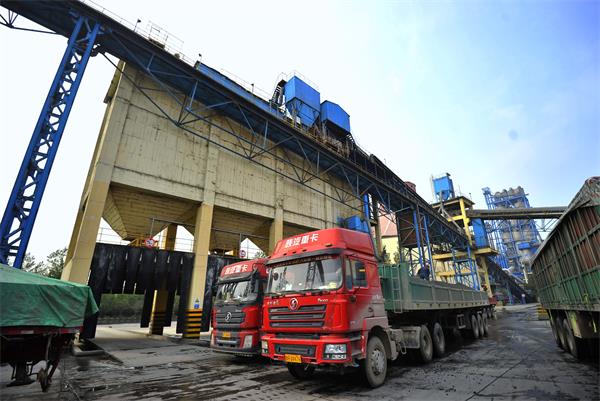 42載“老水泥”眼中的時代變遷