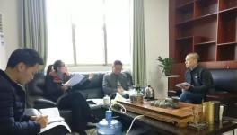 政府保駕企業(yè)正常生產(chǎn) 企業(yè)供應(yīng)政府”低價(jià)水泥“