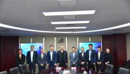 中國信保與紅獅集團(tuán)簽訂全面戰(zhàn)略合作協(xié)議