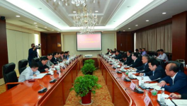 安徽省人大常委會(huì)副主任謝廣祥來海螺集團(tuán)調(diào)研