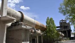 這家水泥廠的變遷，藏著幾代人的記憶