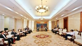 高登榜會(huì)見臺(tái)灣水泥張安平董事長