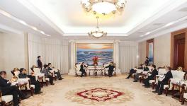 高登榜董事長(zhǎng)會(huì)見襄陽市副市長(zhǎng)李德璋