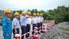 海螺集團(tuán)董事長高登榜赴寧國水泥廠調(diào)研