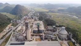 舉報(bào)！這家水泥廠快把山頭“削掉”一大半了！