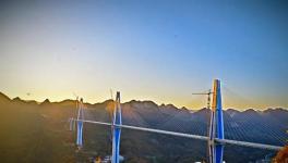 世界最高混凝土高塔橋本月底將通車！（組圖）